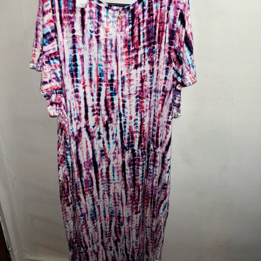 Women's Tie-Dye Dress - Livi Active - Picture 2 of 3